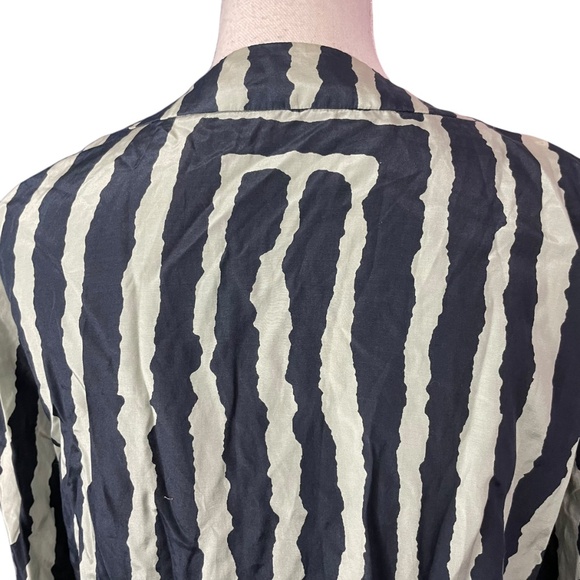 Tibi Silk Wooden Decor Blouse 6 navy white geometric cotton striped balloon - Picture 11 of 13
